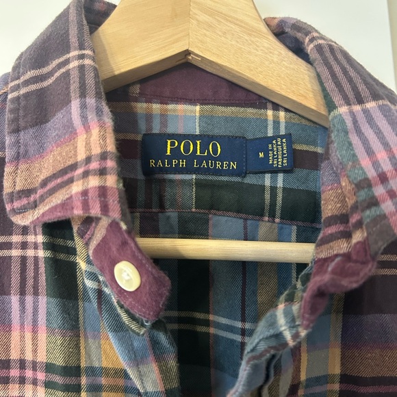 Polo Ralph Lauren classic-fit plaid button-down shirt in brushed cotton flannel - Picture 2 of 10